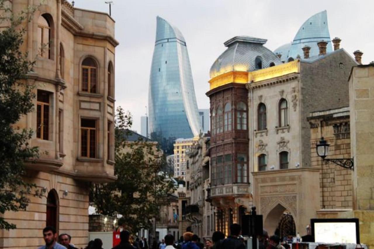Golden Time Hotel Baku Bagian luar foto