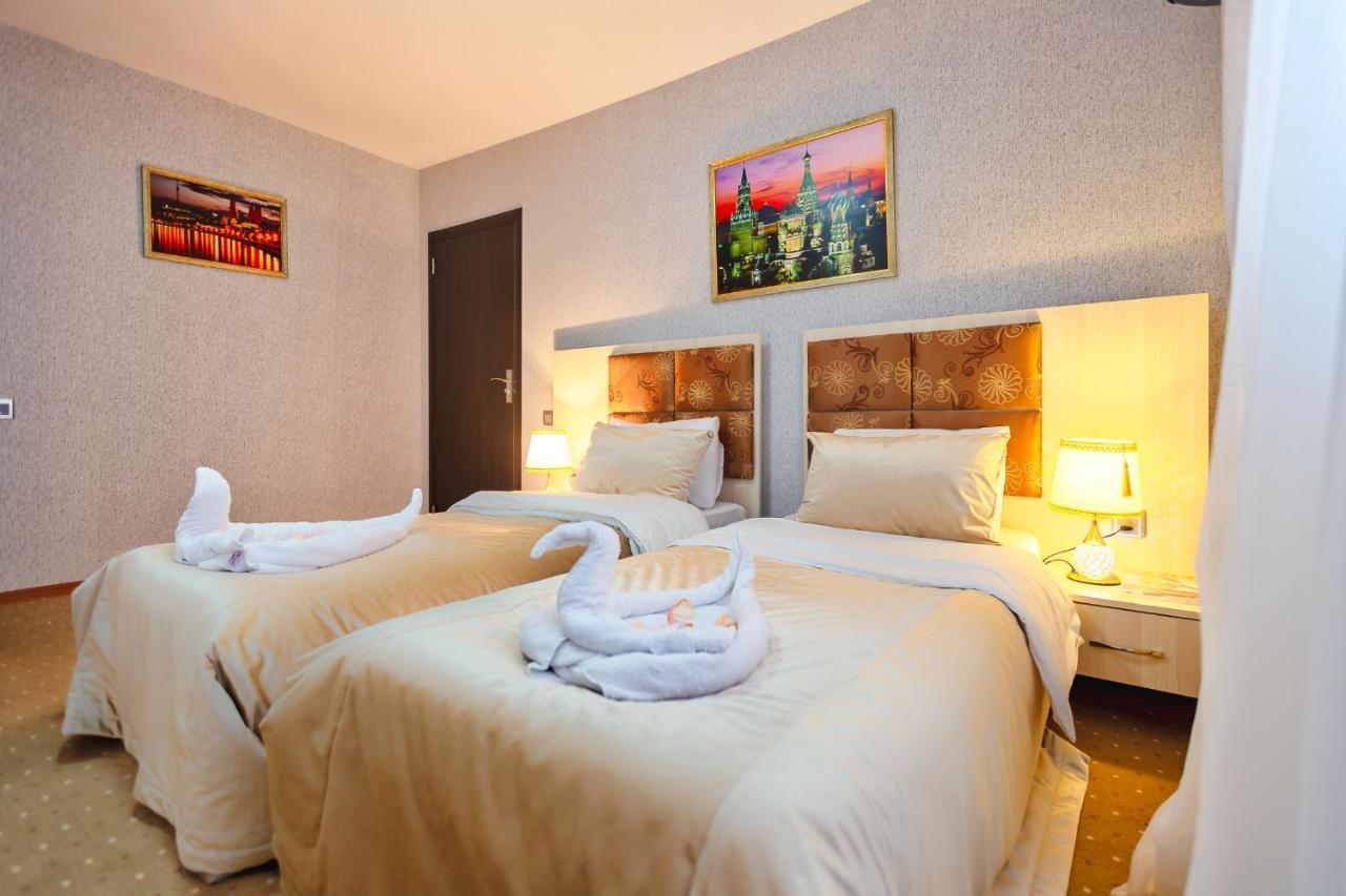 Golden Time Hotel Baku Bagian luar foto