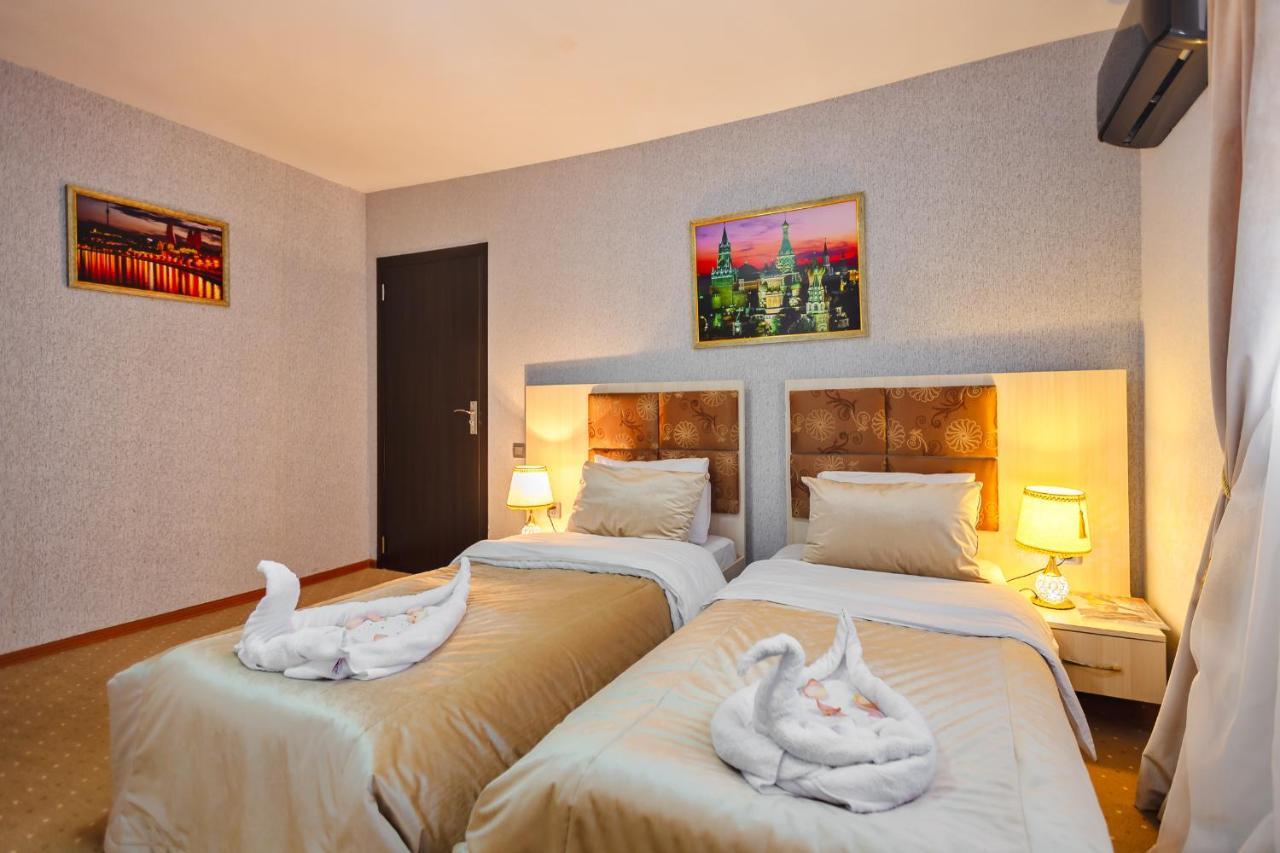 Golden Time Hotel Baku Bagian luar foto